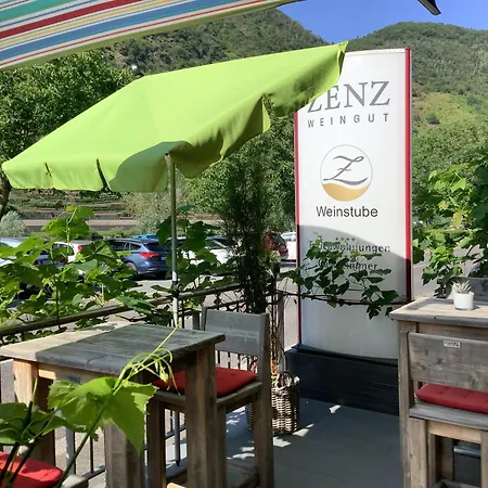 Alojamento de Acomodação e Pequeno-almoço Zenz - Gaestezimmer Im Winzerhaus Ernst