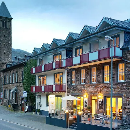 Zenz - Gaestezimmer Im Winzerhaus Couette-café 3*