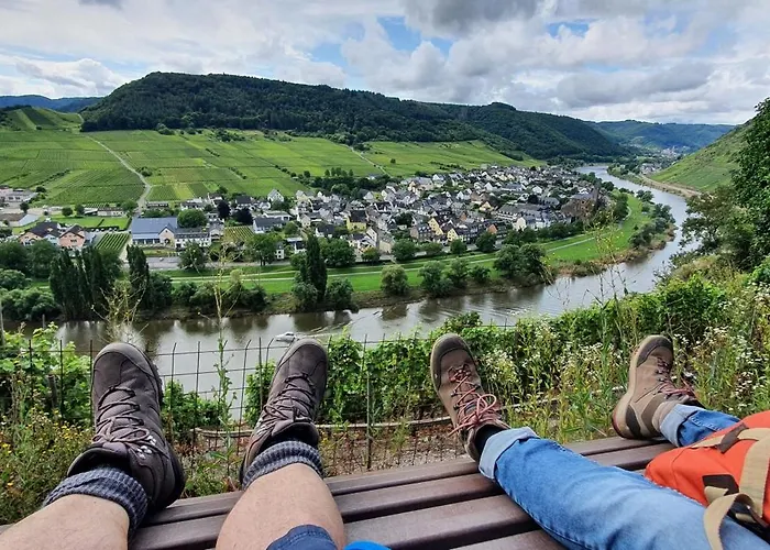 Zenz - Gaestezimmer Im Winzerhaus