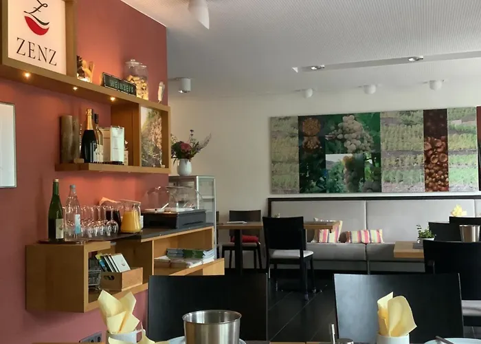 Zenz - Gaestezimmer Im Winzerhaus 3*