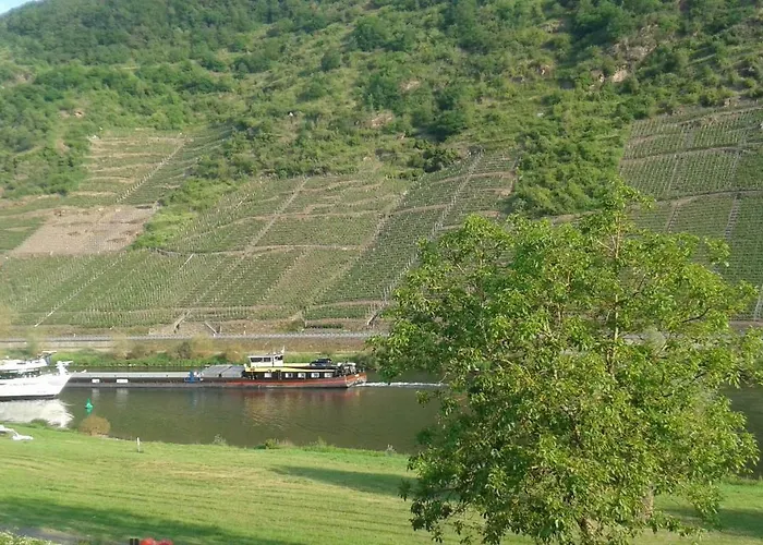 B&B Zenz - Gaestezimmer Im Winzerhaus