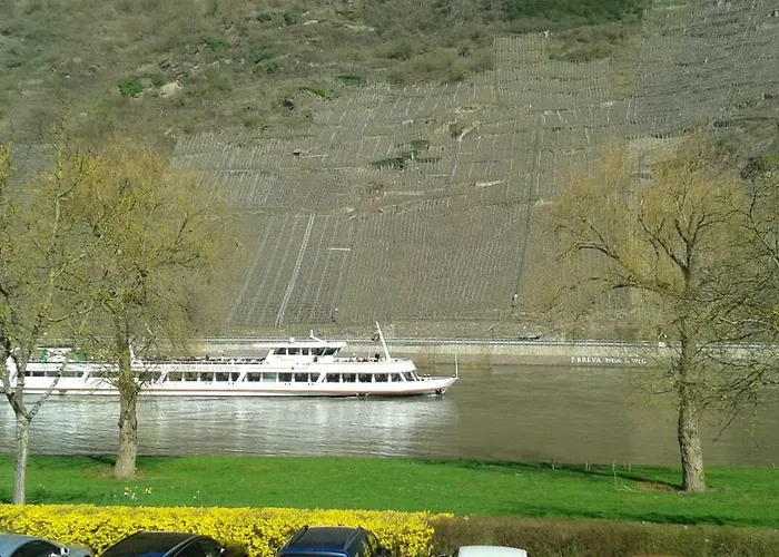 Zenz - Gaestezimmer Im Winzerhaus B&B 3*